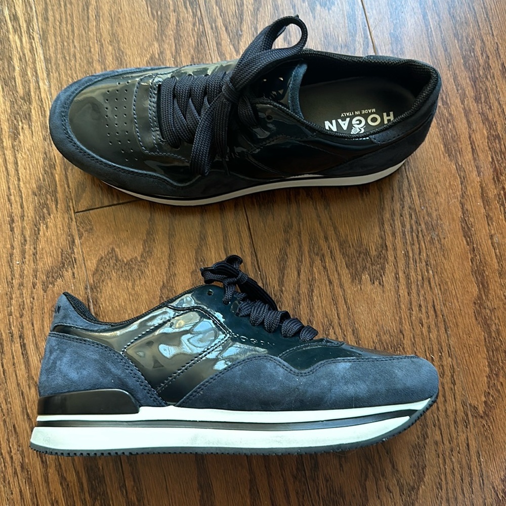 Hogan Women's Black and Gray Sneakers